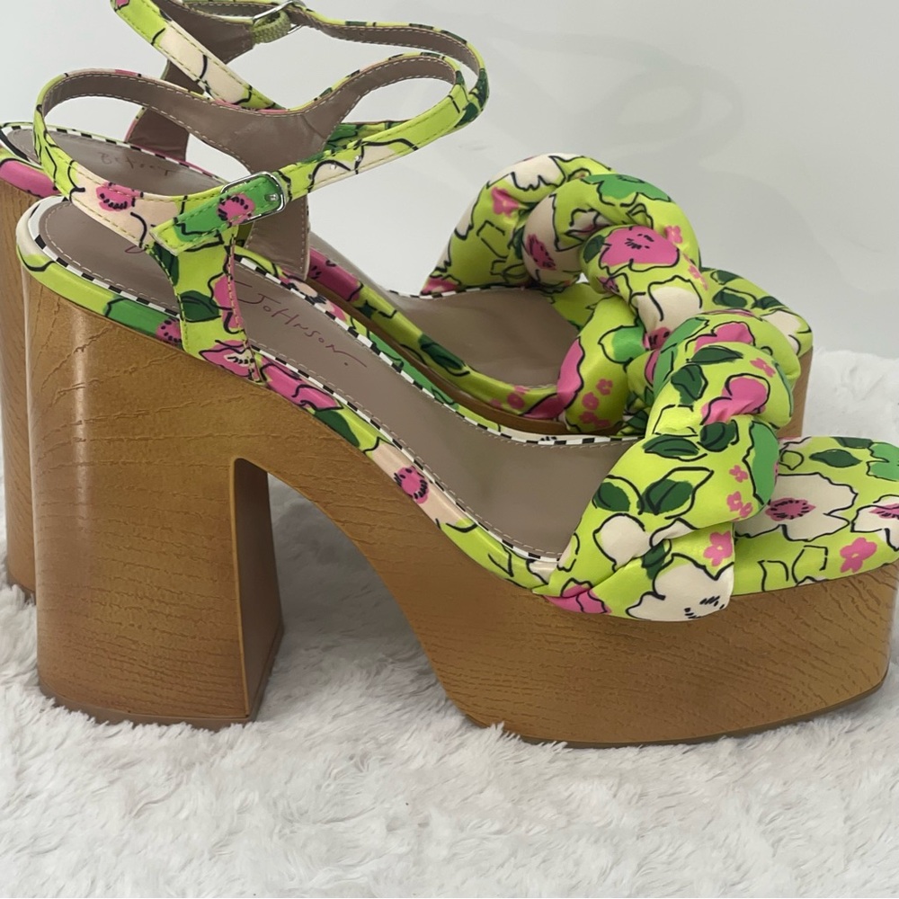 BETSEY JOHNSON KANDEE WOMENS SIZE 10 M Floral Platform Heels - Green and Pink - Picture 10 of 10